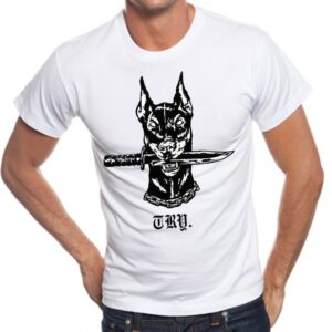 Camiseta cool con dibujo de perro doberman